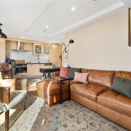 Marvelous Downtown Apartment Moments From Main Beach With Heated Pool, Gym And Parking ماوْنت مونغانيو المظهر الخارجي الصورة