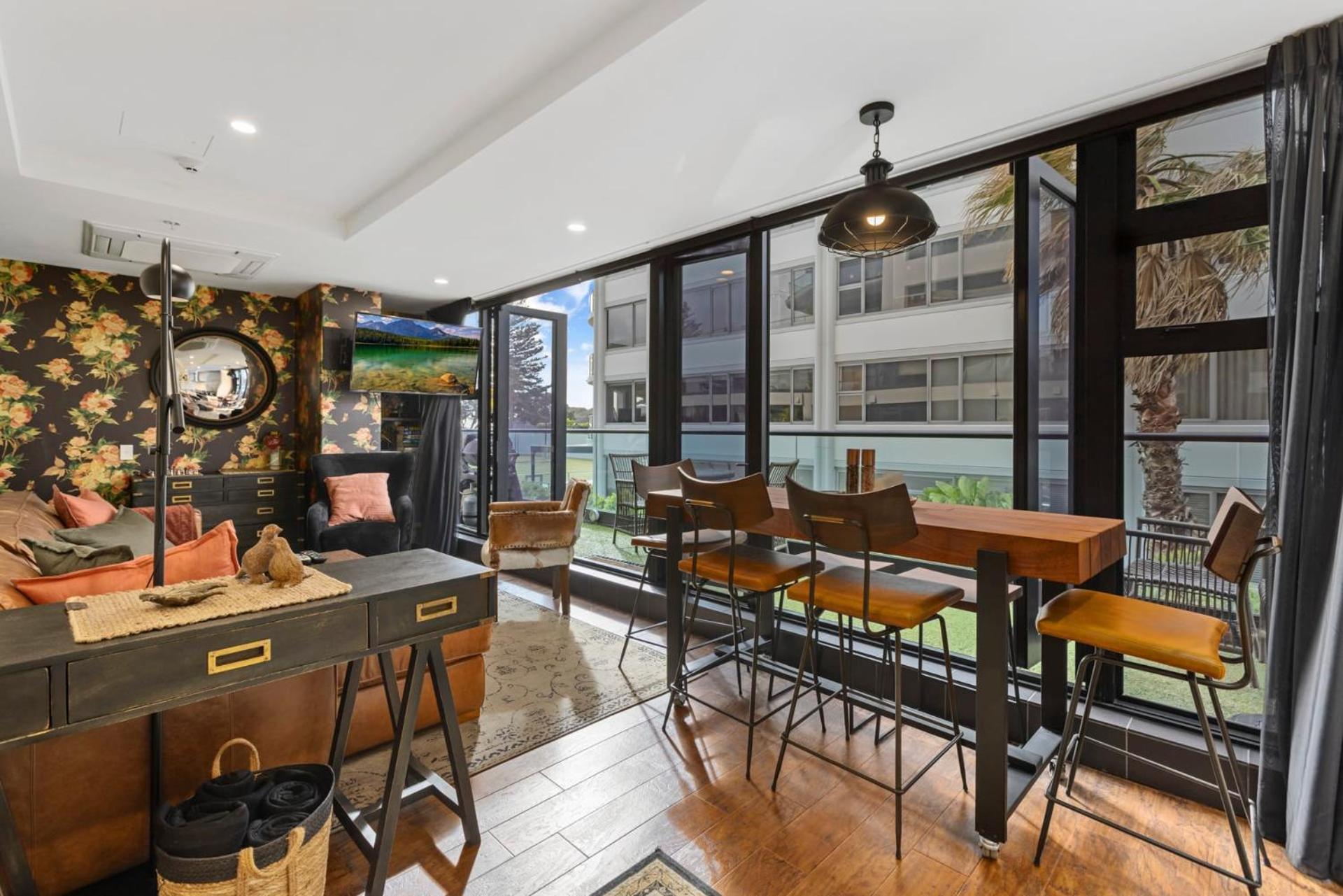 Marvelous Downtown Apartment Moments From Main Beach With Heated Pool, Gym And Parking ماوْنت مونغانيو المظهر الخارجي الصورة